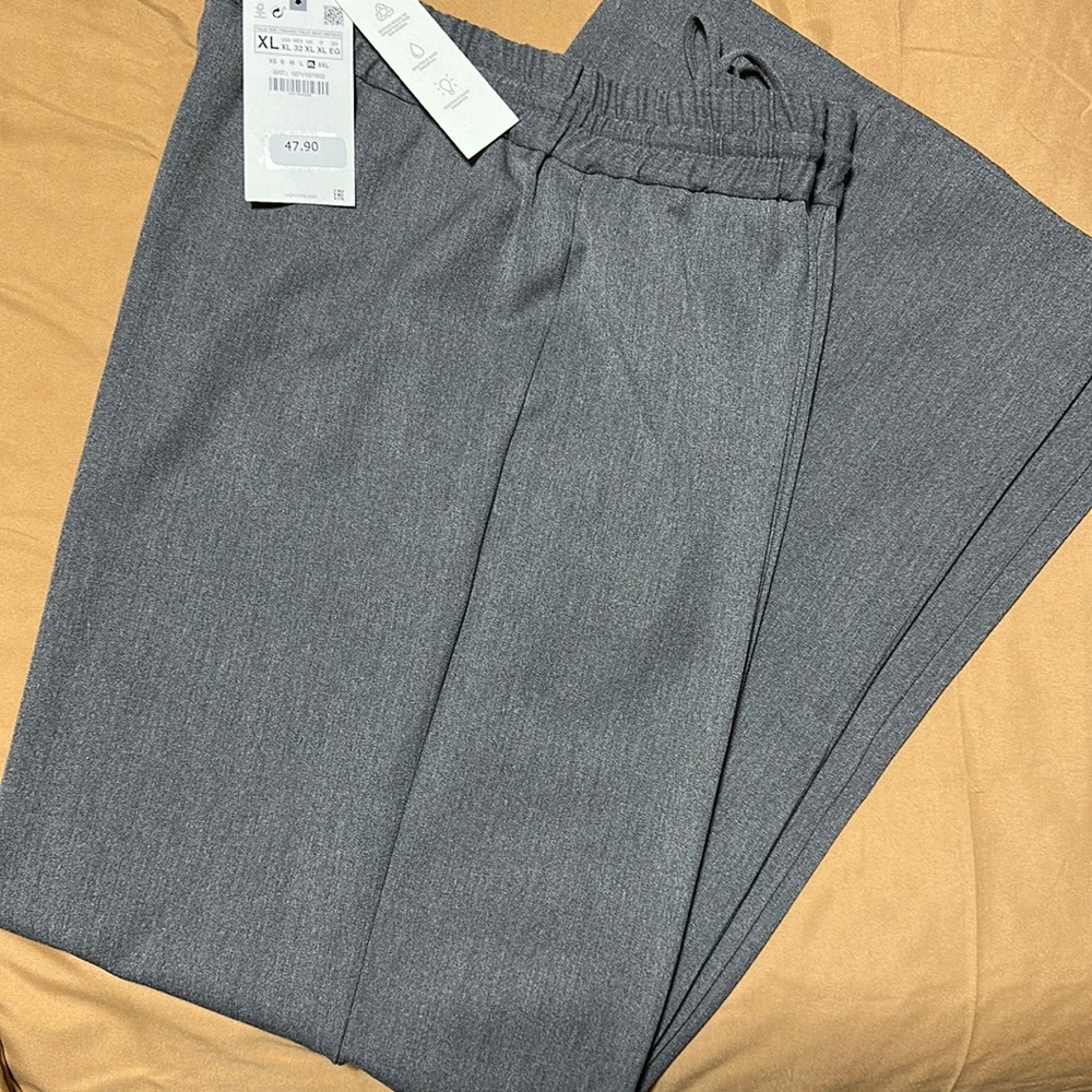 Zara medium gray brand, new drawstring, wide leg pants, size extra large